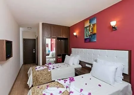 Guney Brabant 3* Antália